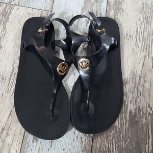 MK sandles size 10